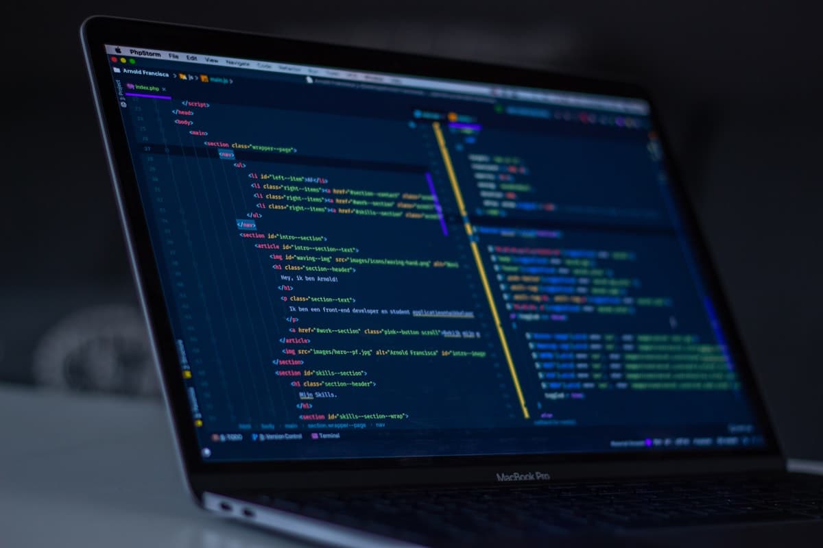 Next.js vs WordPress: Which Should You Build Your Business On? (2026) cover