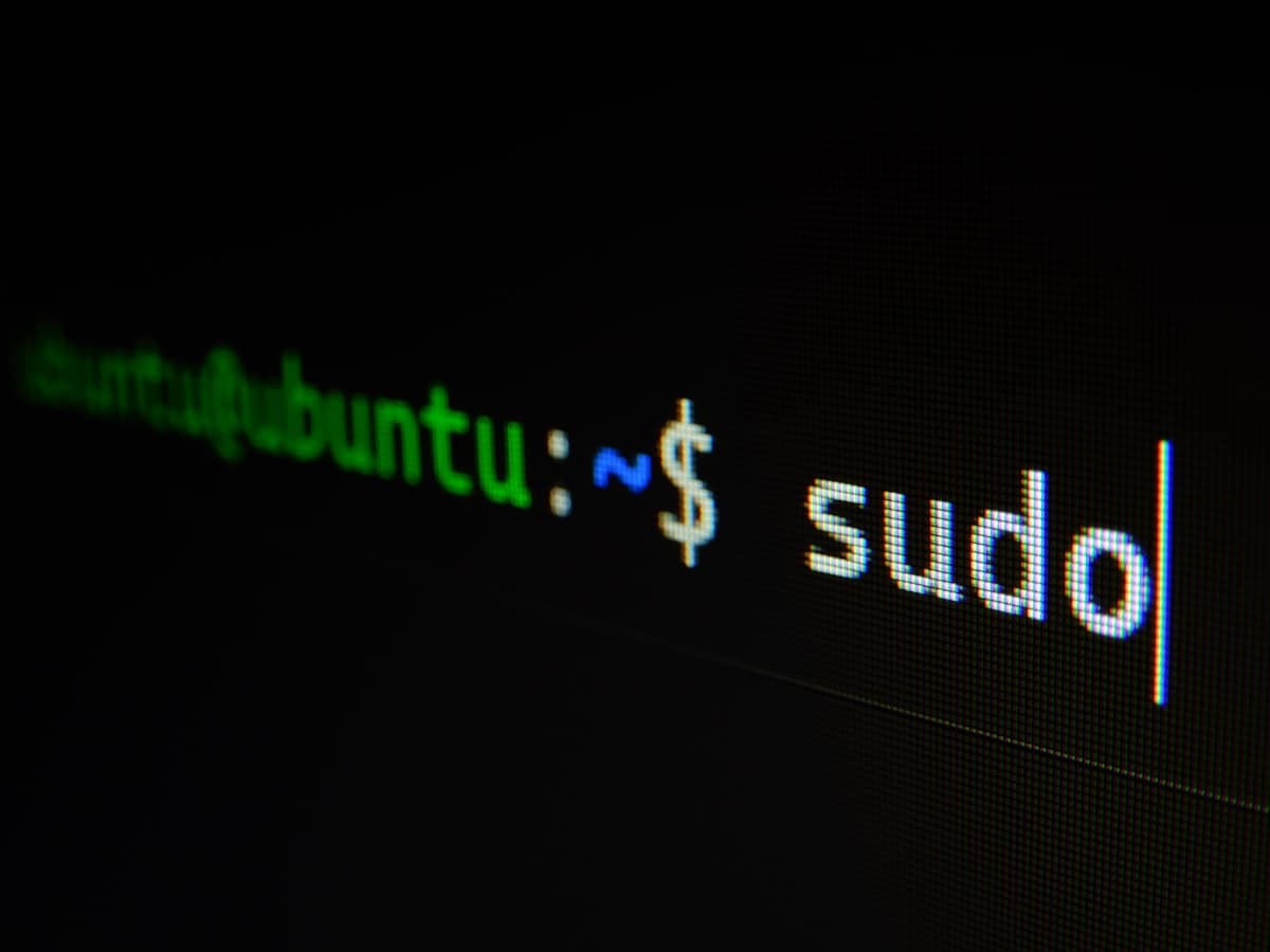 How to Use Claude Code: A Real Developer's Setup Guide (Not the Docs Version) cover
