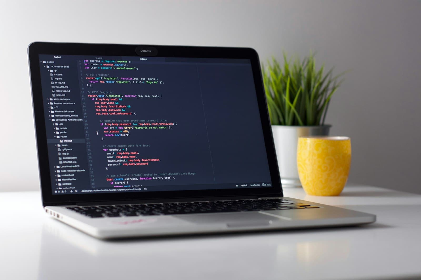Freelancer vs Agency Web Development India 2026: Real INR Costs, Failure Modes & a Clear Decision Framework cover