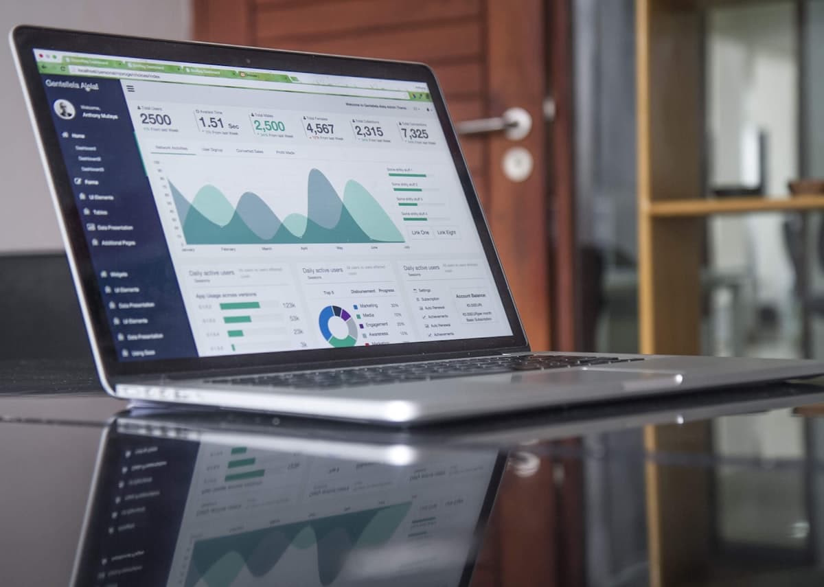 Shopify Image Optimization: Technical Guide to Faster Load Times and Better Rankings cover