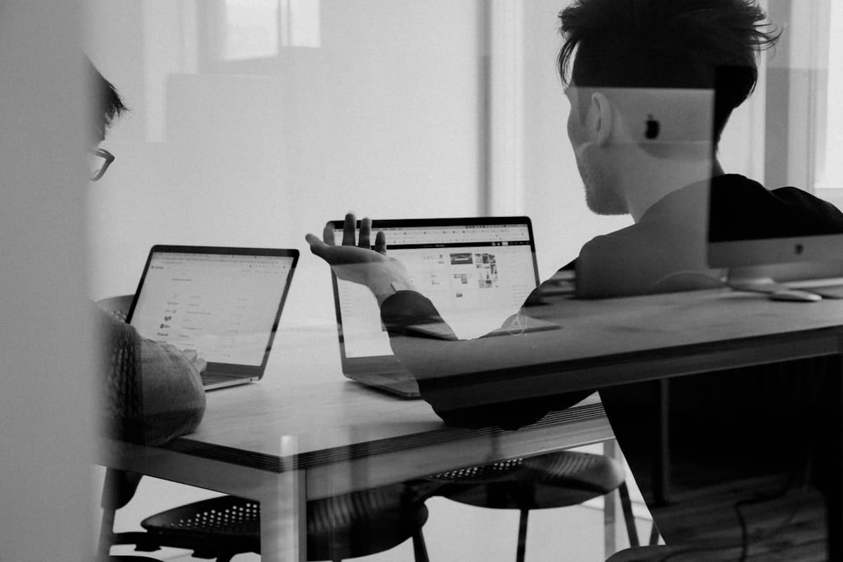 Why Singapore Businesses Outsource Web Dev to India (And Get Better Results) cover